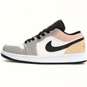 Air Jordan 1 Low SE Flight Club